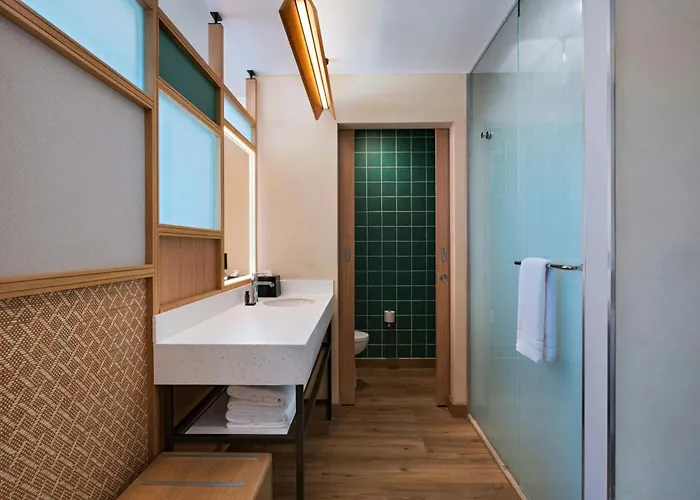 Aloft Hotel