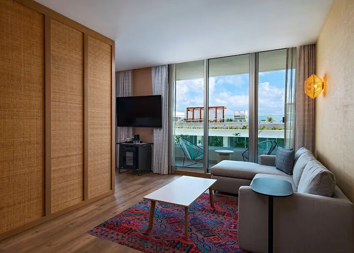 Aloft By Marriott Playa del Carmen